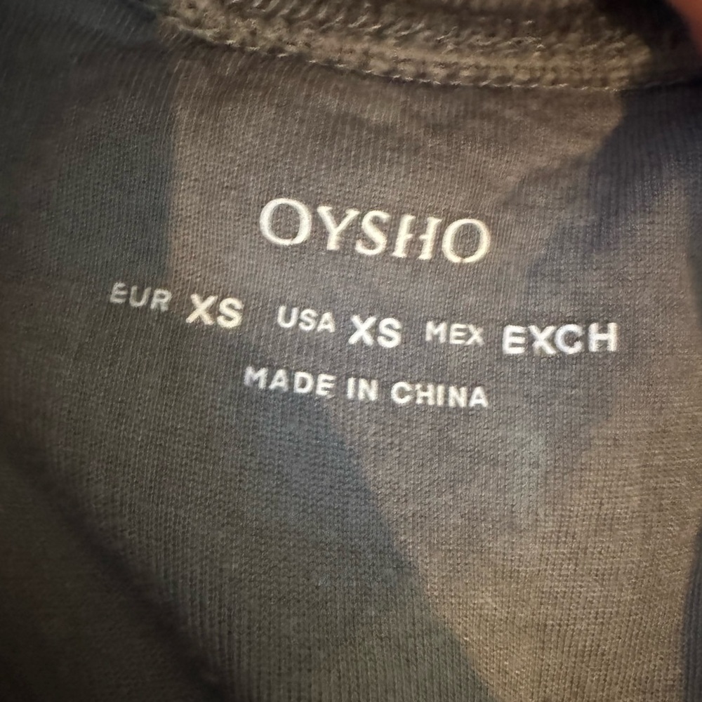 Oysho Green Hoodie and Jogger Sweatpants Set - Picture 2 of 9